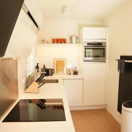 De Koolmees met privé Hottub en Sauna 5-persoons Casa vacanze