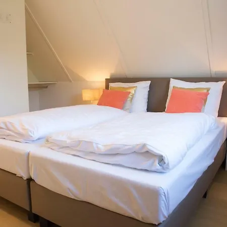 Casa vacanze De Koolmees met privé Hottub en Sauna 5-persoons